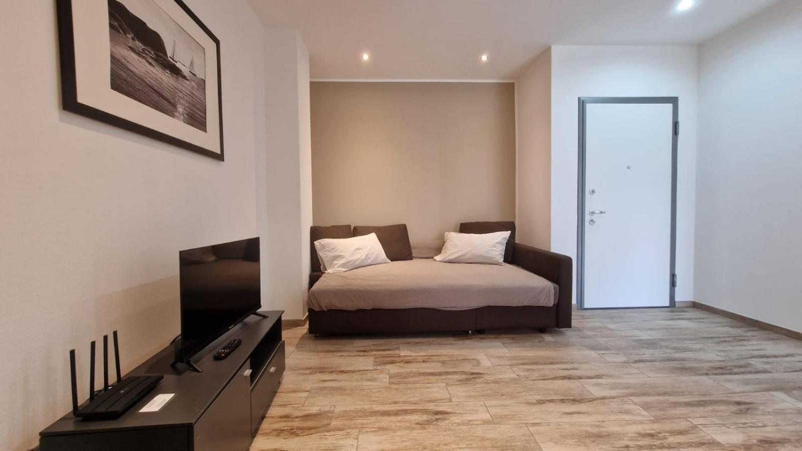 Casa Lina Tirano Apartment Luaran gambar
