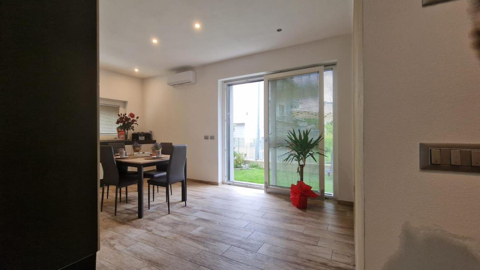 Casa Lina Tirano Apartment Luaran gambar